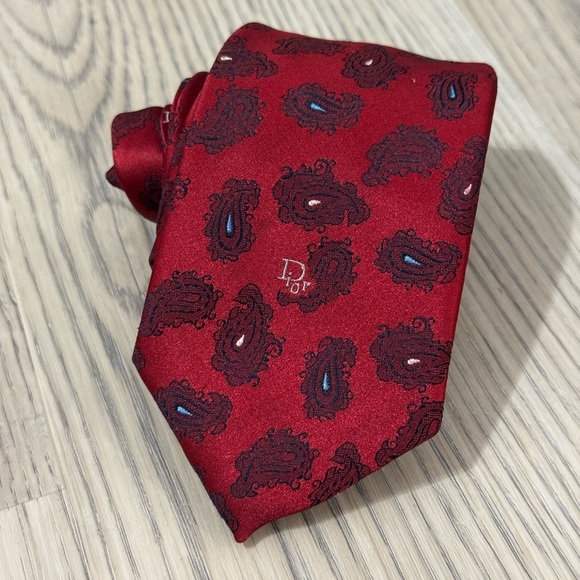 Dior Other - NEW Christian Dior Vintage Red Abstract Print Men's Neck Tie